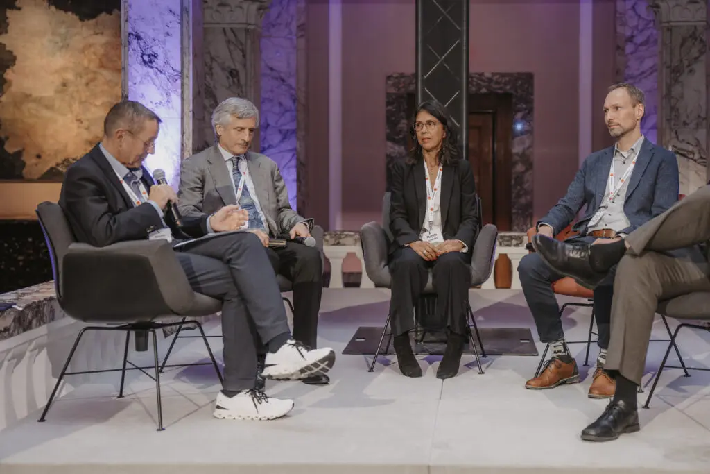 Panel discussion on stage at the Innovation Forum 2026